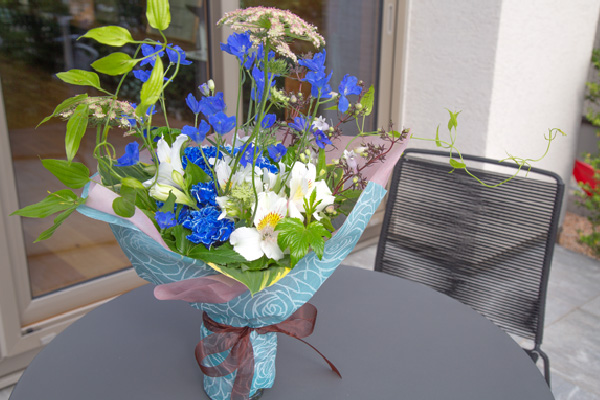 いただいた花束をきれいに長く楽しむ