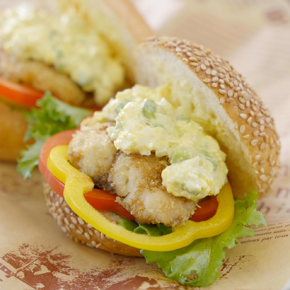 さわらのタルタルフィッシュバーガー