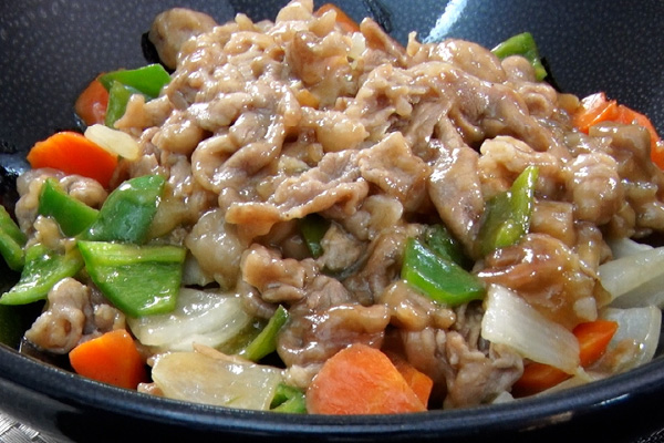 黒酢でさっぱり酢豚